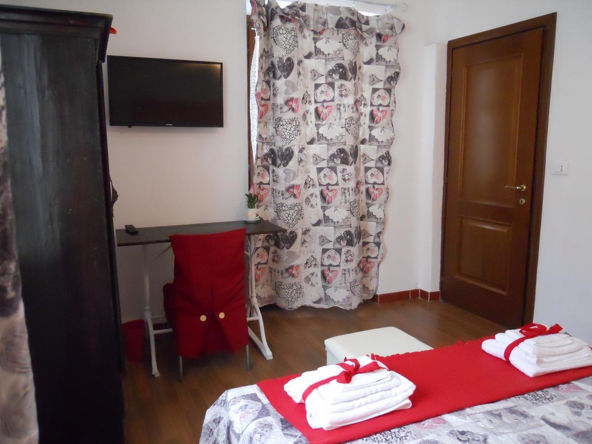 Casa Clotilde Bed & Breakfast Stazzano Екстериор снимка